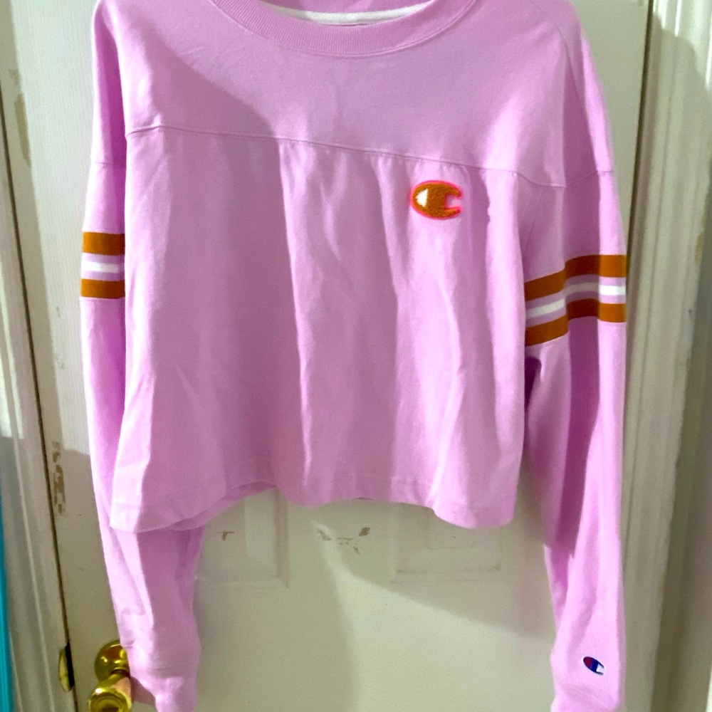 Brand new medium pink champion sweatshirt